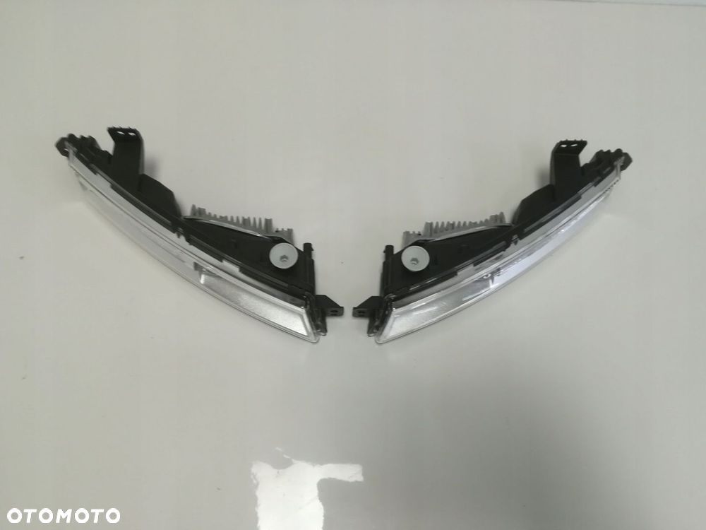 RANGE ROVER VELAR L560 HALOGEN LED NOWY ORGINAŁ - 5