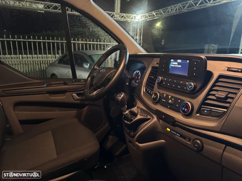 Ford Transit Custom - 17