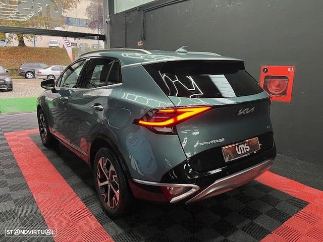 Kia Sportage 1.6 T-GDi HEV Tech - 4