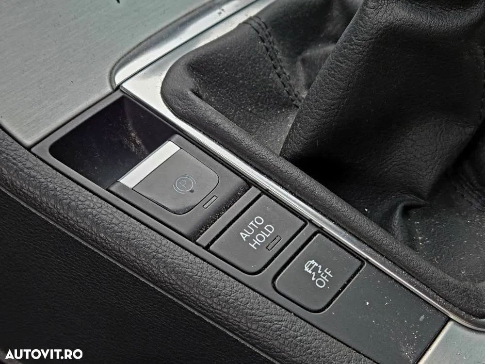 Volkswagen Passat Variant 2.0 TSI Business Edition - 23