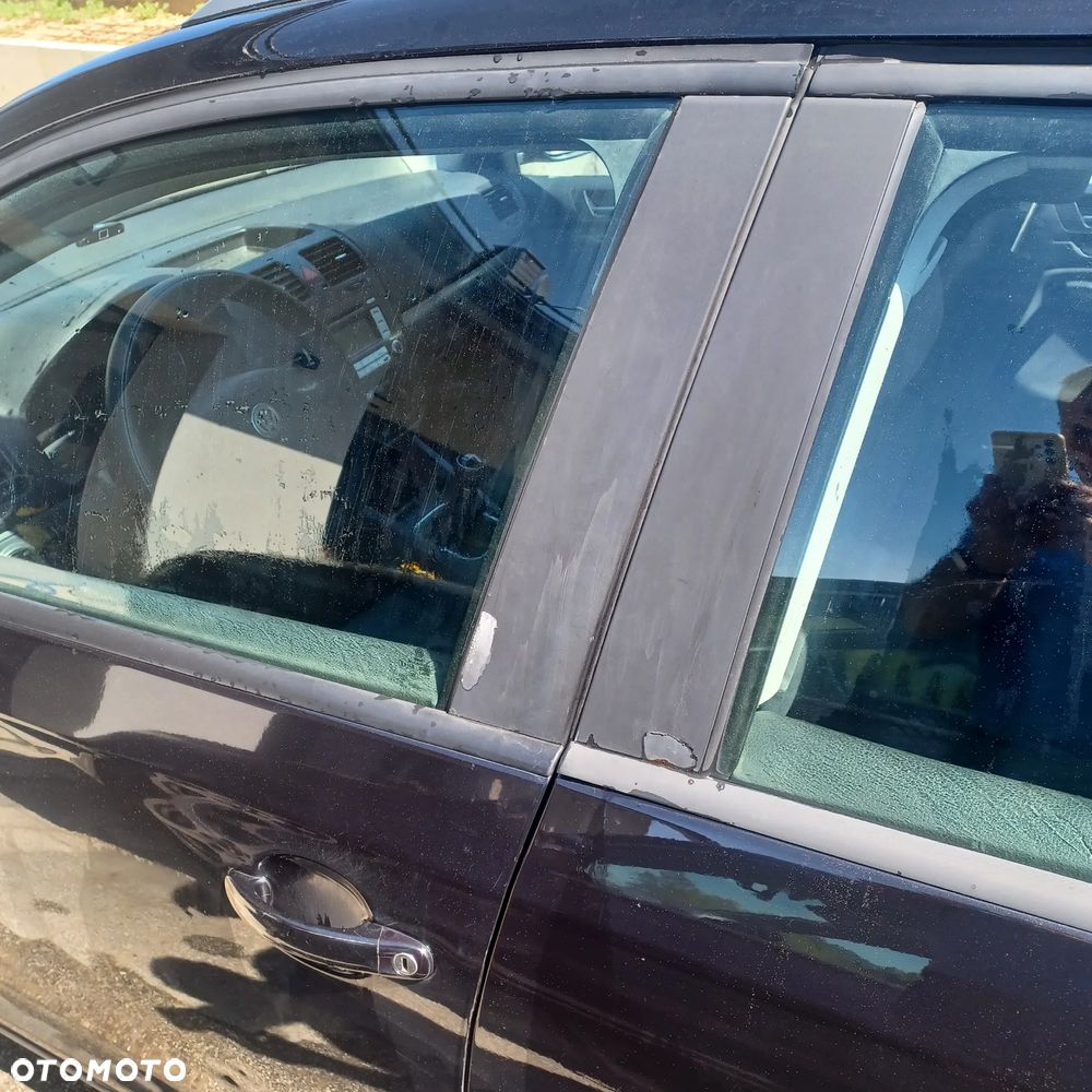 Volkswagen Golf 1.9 TDI Comfortline - 25