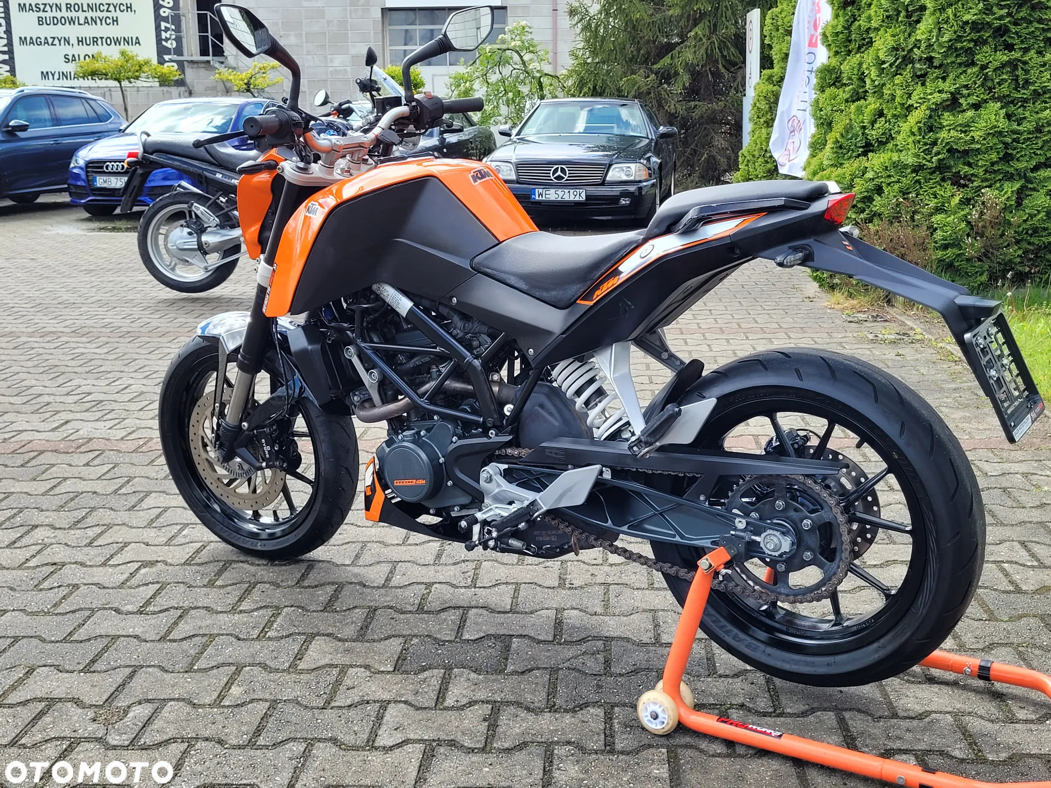 KTM Duke - 13