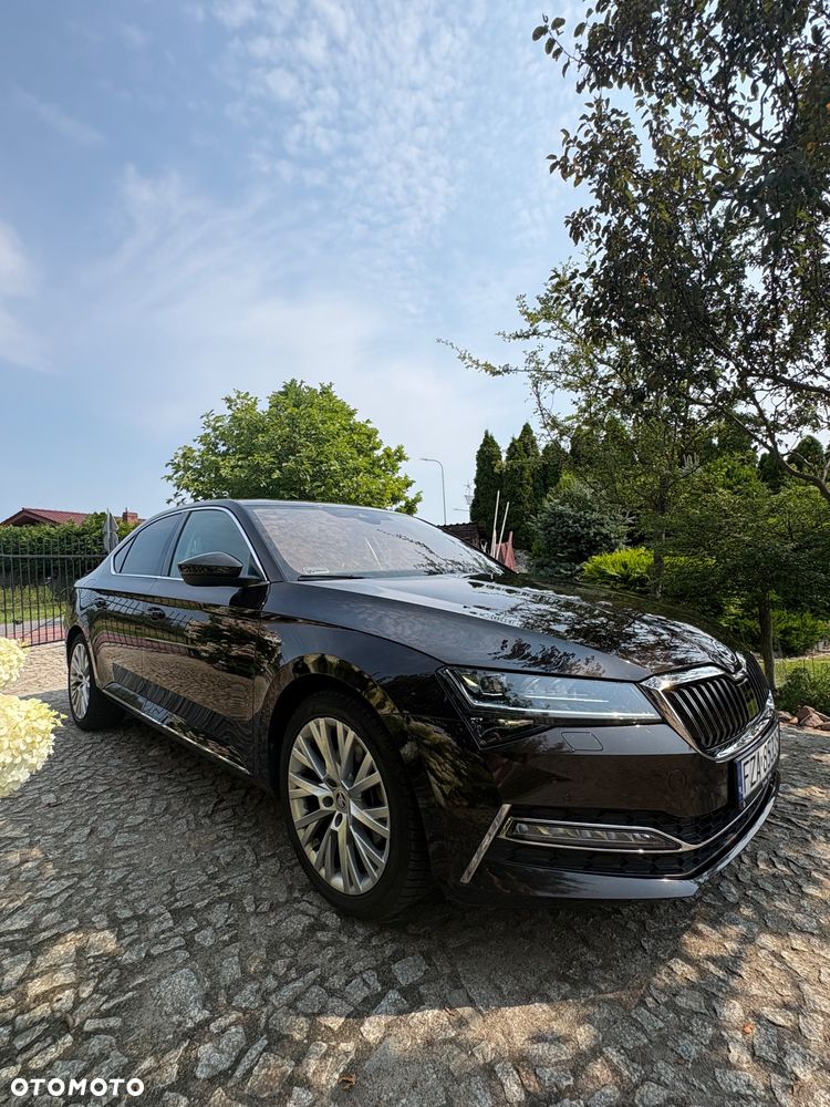 Skoda Superb 2.0 TDI SCR L&K DSG - 5
