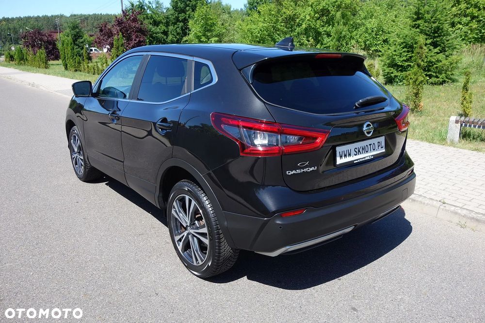 Nissan Qashqai 1.6 DIG-T N-Connecta - 17
