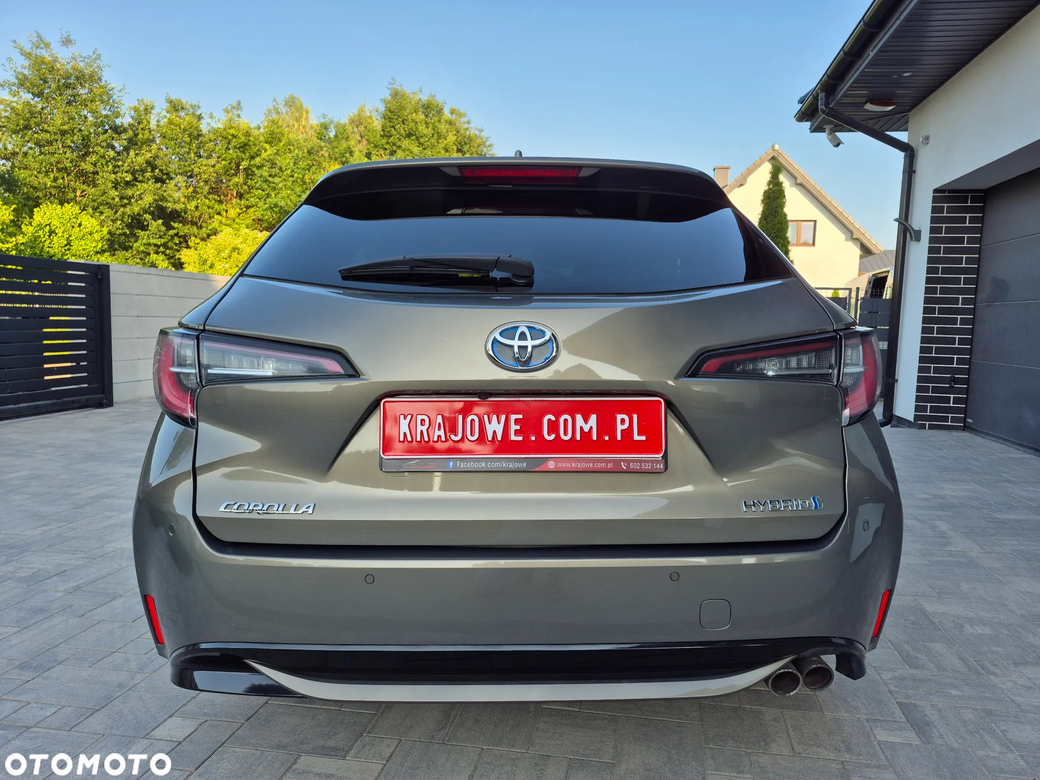 Toyota Corolla 2.0 Hybrid Comfort - 24
