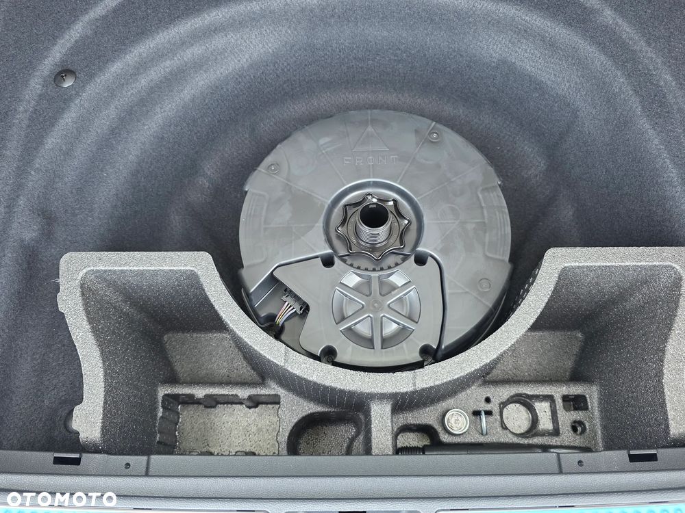 Volkswagen Passat 2.0 TDI SCR Style DSG - 19