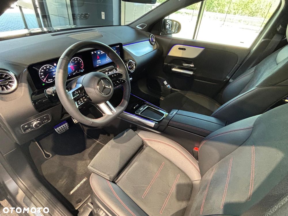 Mercedes-Benz GLA 200 AMG Line - 3