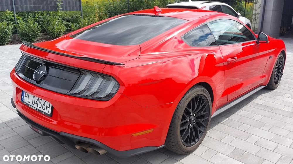 Ford Mustang - 7