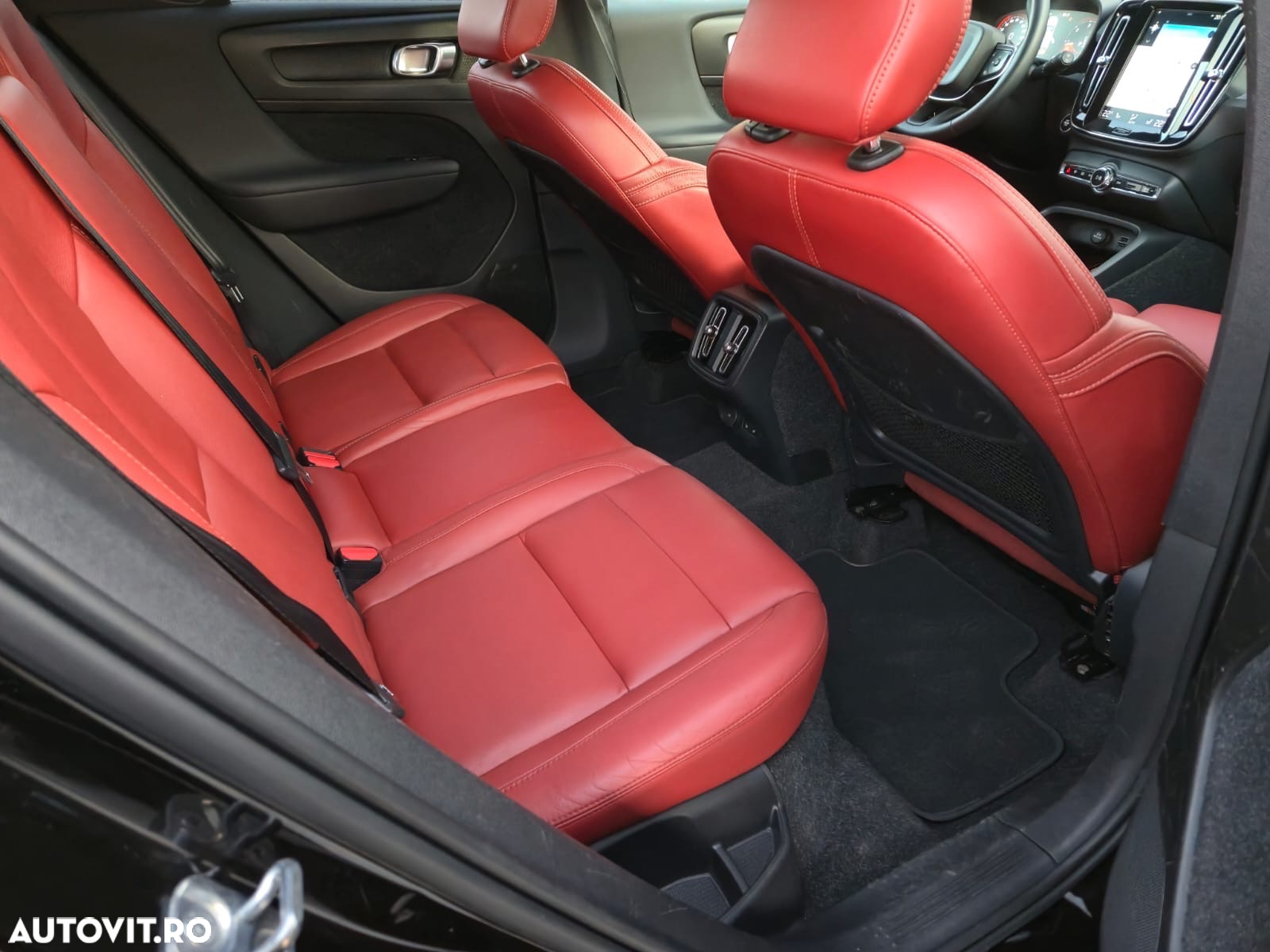 Volvo XC 40 D4 AWD Geartronic Inscription - 17