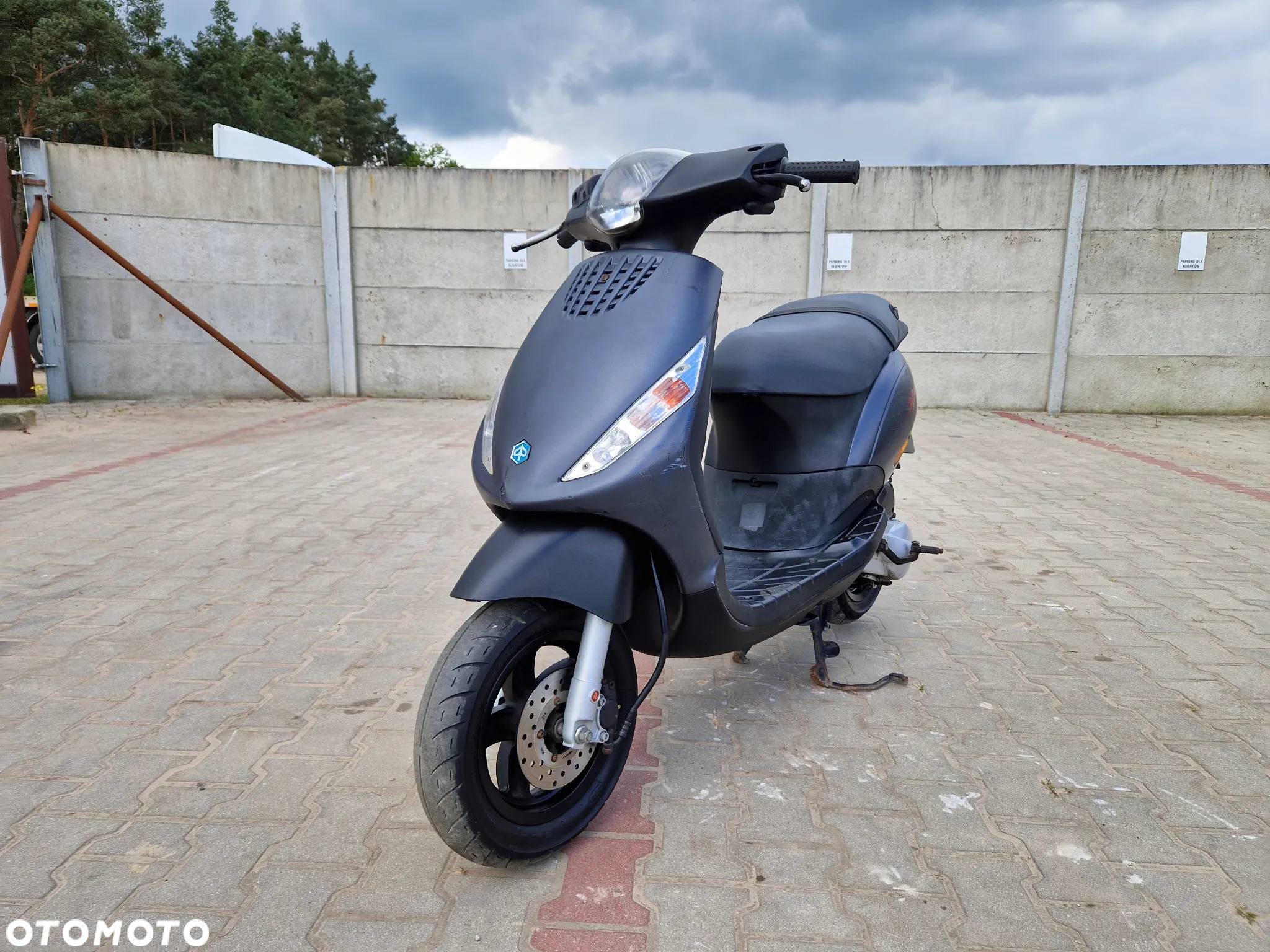 Piaggio ZIP - 13