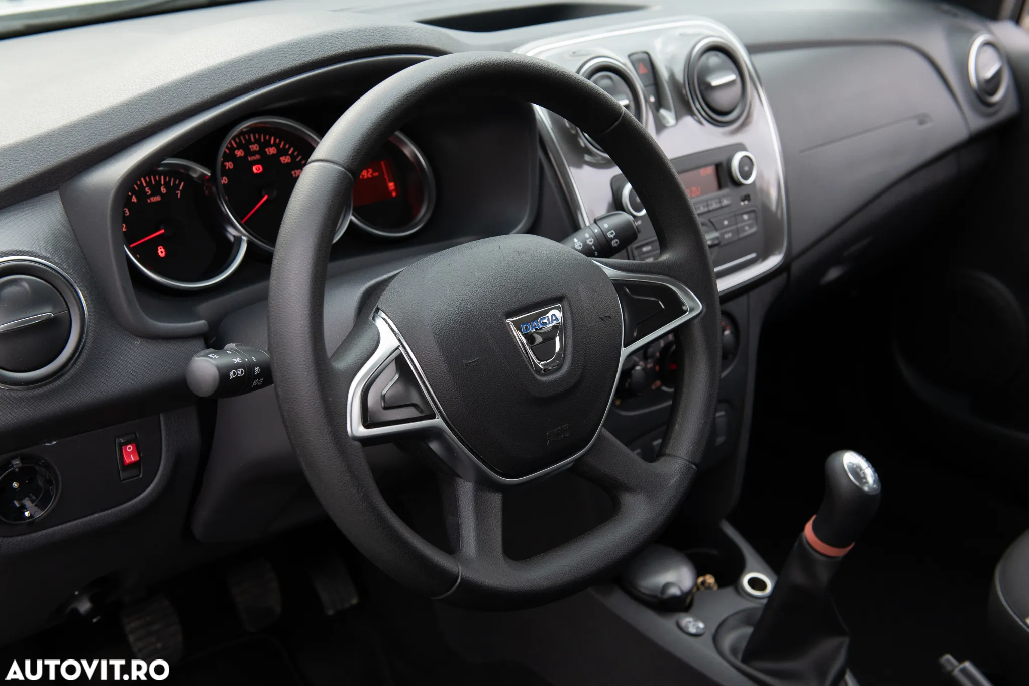 Dacia Sandero Stepway TCe 100 Celebration - 14