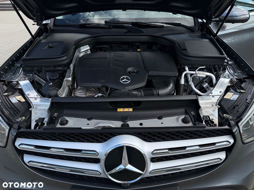 Mercedes-Benz GLC - 38
