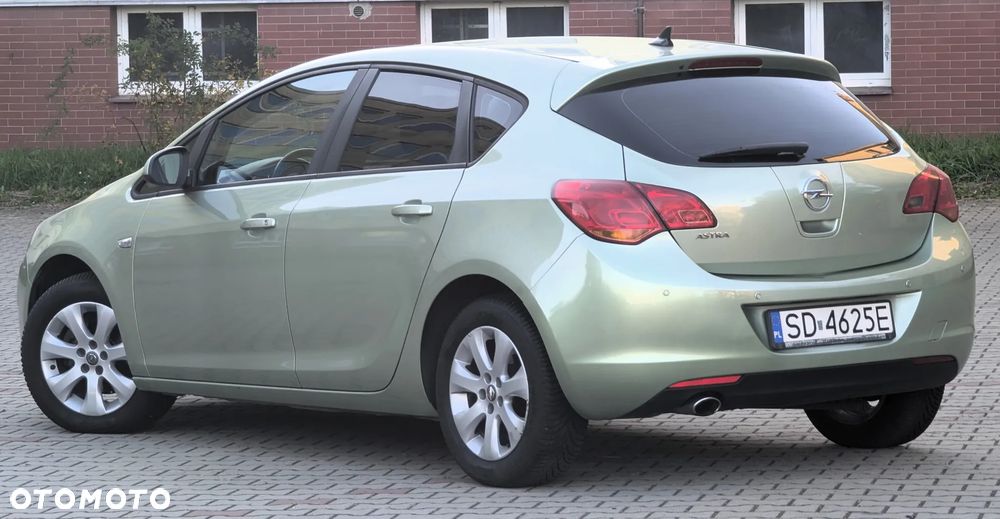 Opel Astra 1.4 T Active - 17