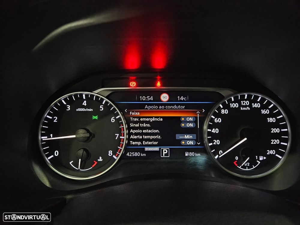 Nissan Juke 1.0 DIG-T N-Connecta NAV. DCT - 23