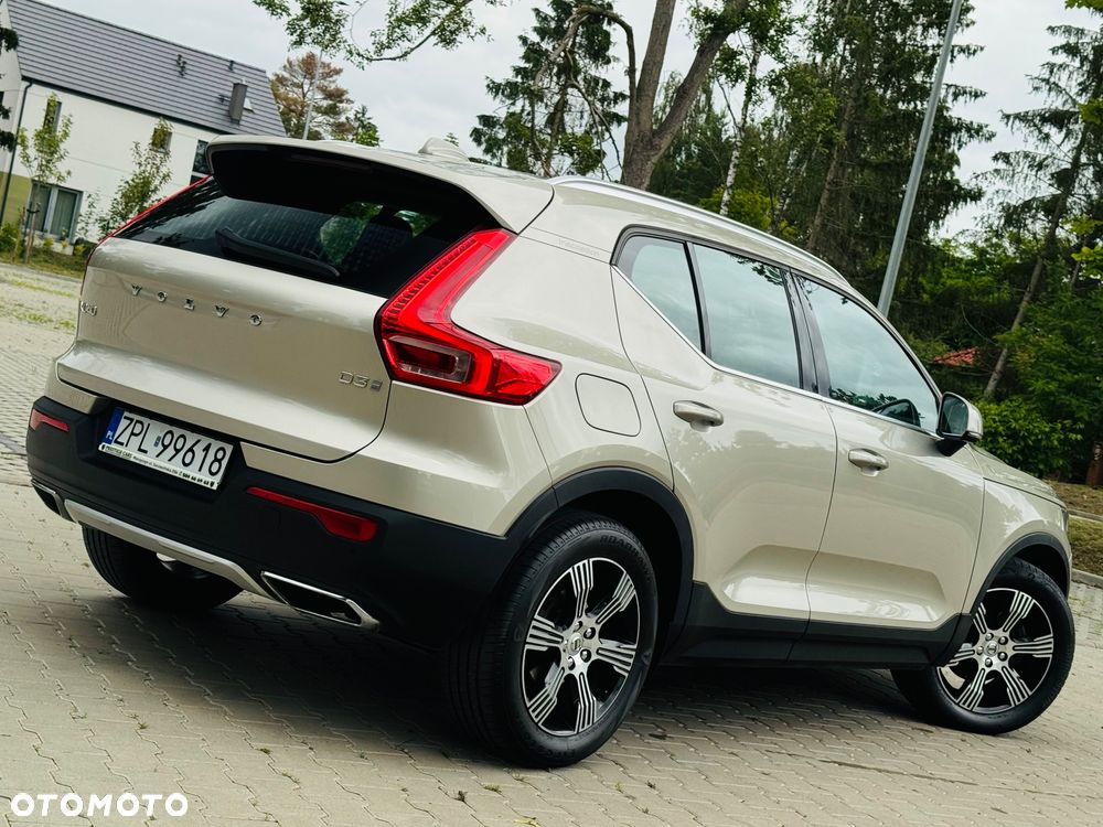 Volvo XC 40 D3 SCR Inscription - 12