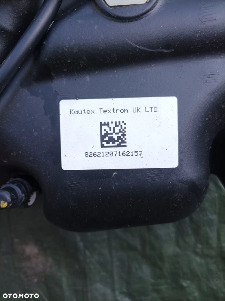 Renault Trafic III 1,6 DCI zbiornik AdBlue 93458907 - 6