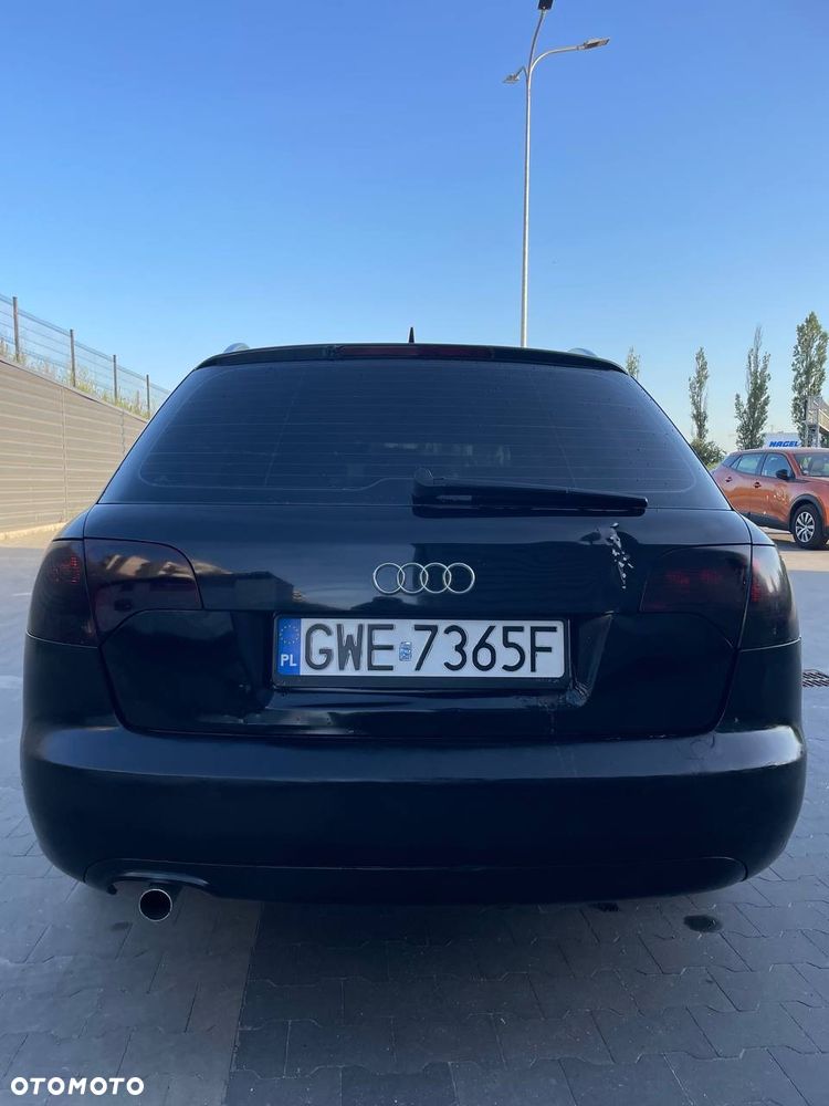Audi A4 Avant - 10