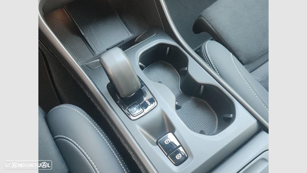 Volvo XC 40 2.0 B3 Core - 20