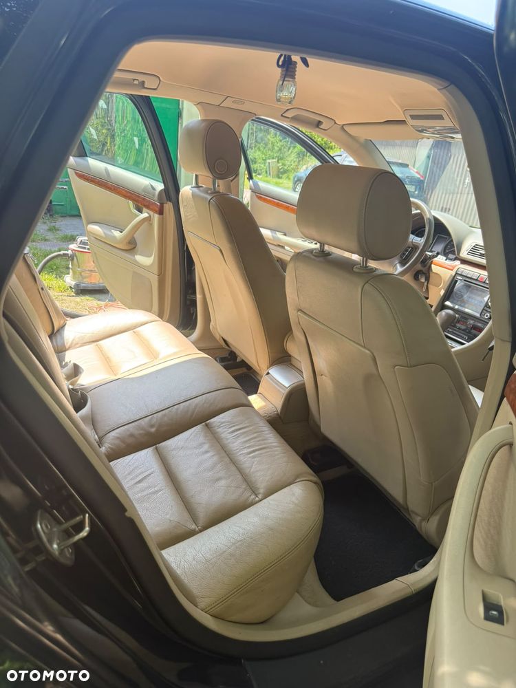 Audi A4 Limousine - 35