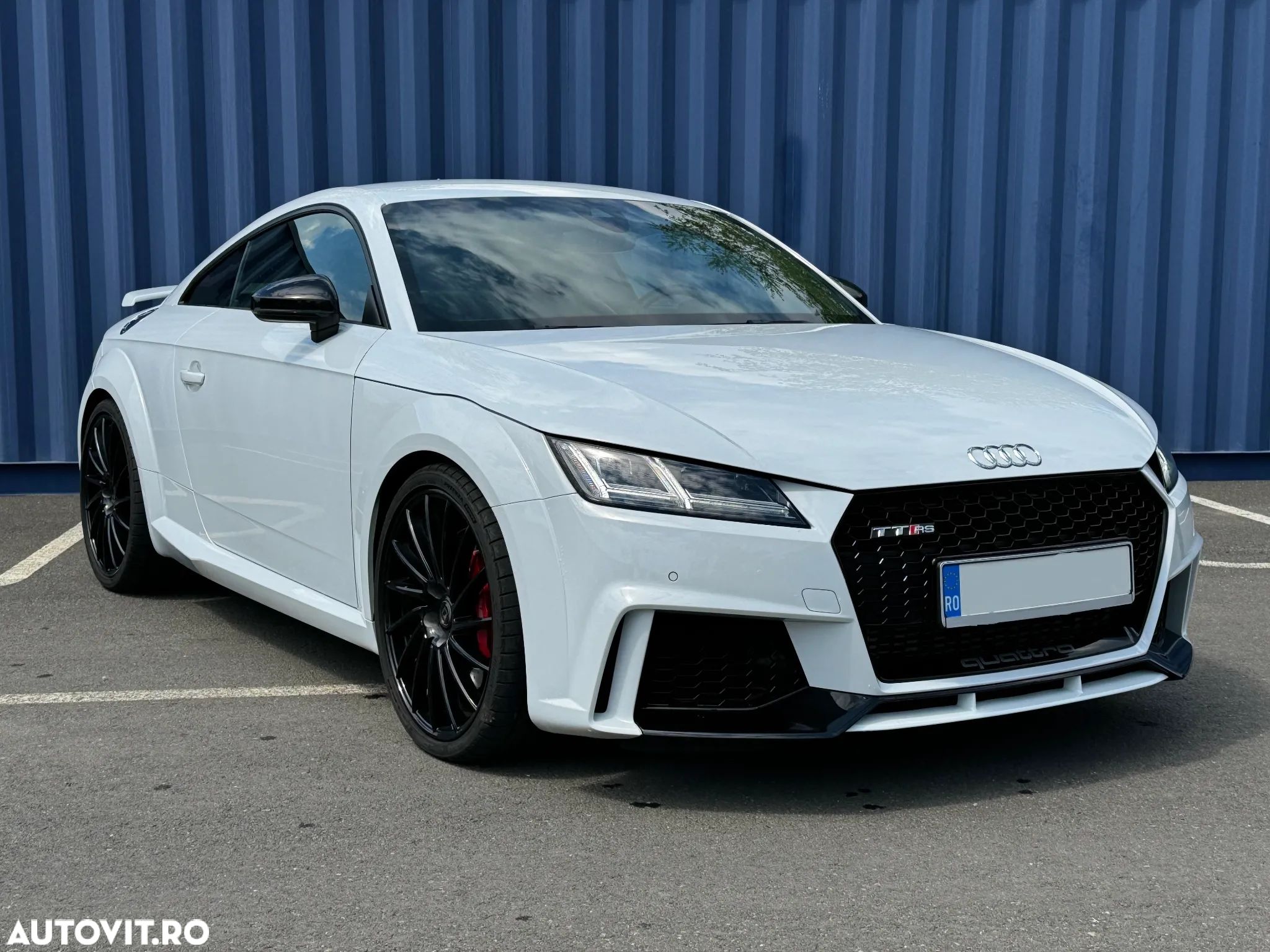 Audi TT RS Coupe quattro S tronic - 1