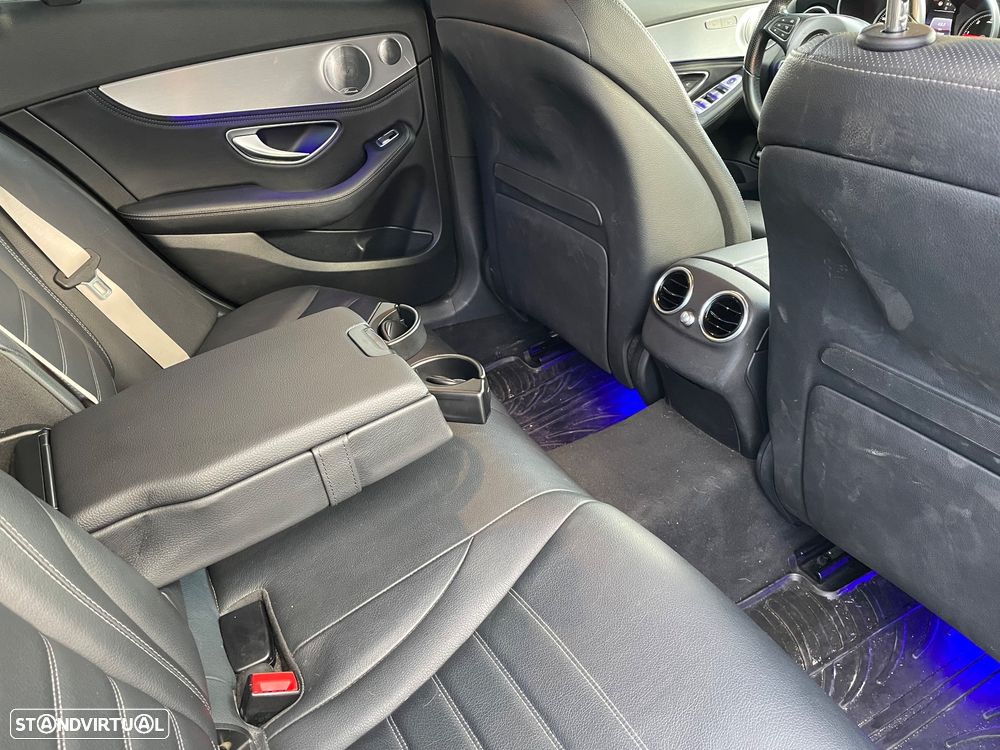 Mercedes-Benz C 300 - 11
