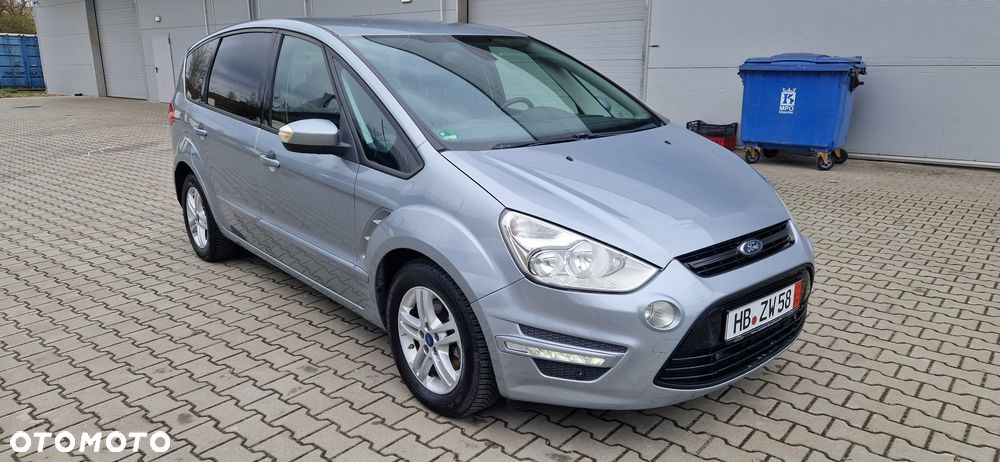 Ford S-Max 2.0 TDCi DPF Titanium - 1