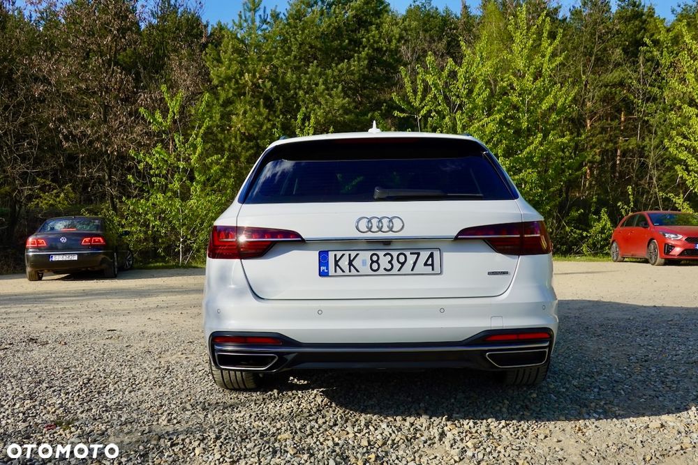 Audi A4 Avant 40 TDI quattro S tronic advanced - 10