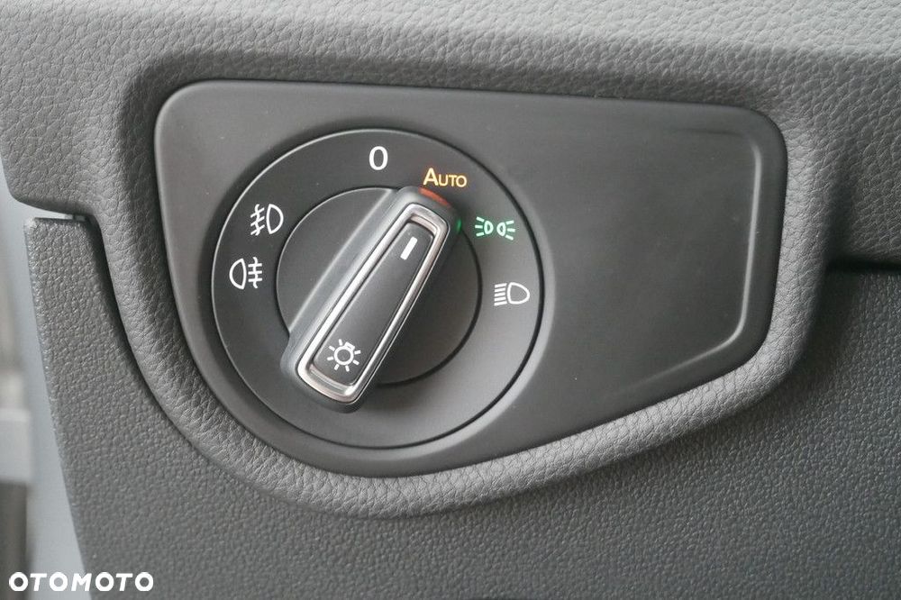 Volkswagen Touran 1.5 TSI EVO Highline DSG - 30
