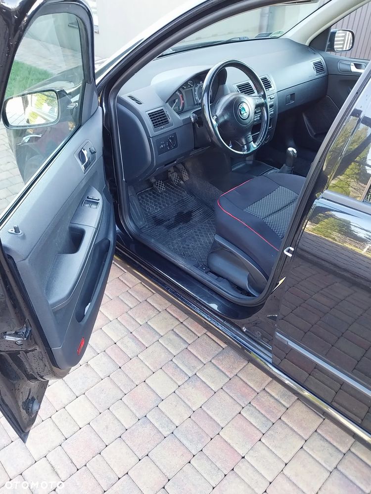 Skoda Fabia 1.4 16V Ambiente - 7