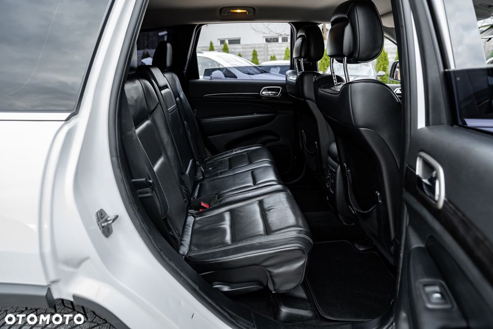 Jeep Grand Cherokee 3.0 CRD Laredo - 21