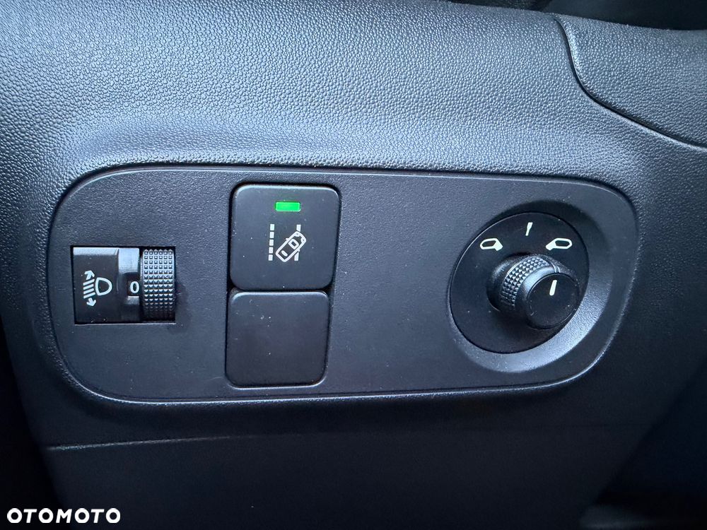 Citroën C3 Pure Tech (VTi) 82 Exclusive - 24