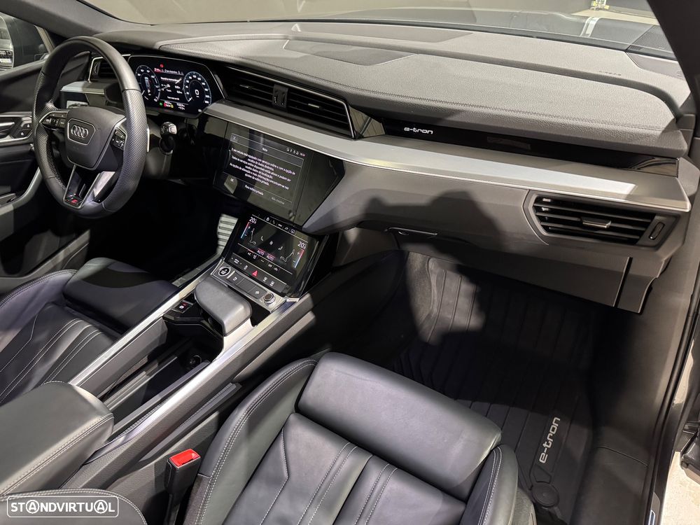 Audi e-tron 55 quattro S line - 29