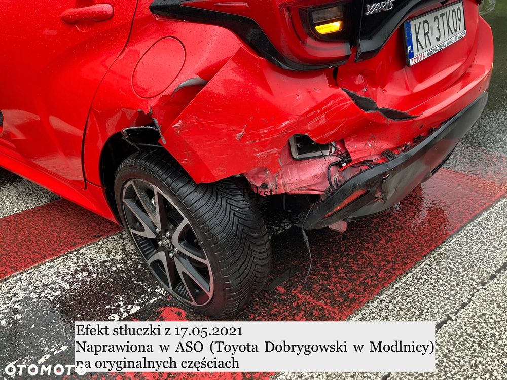 Toyota Yaris Hybrid 1.5 Premiere Edition - 17