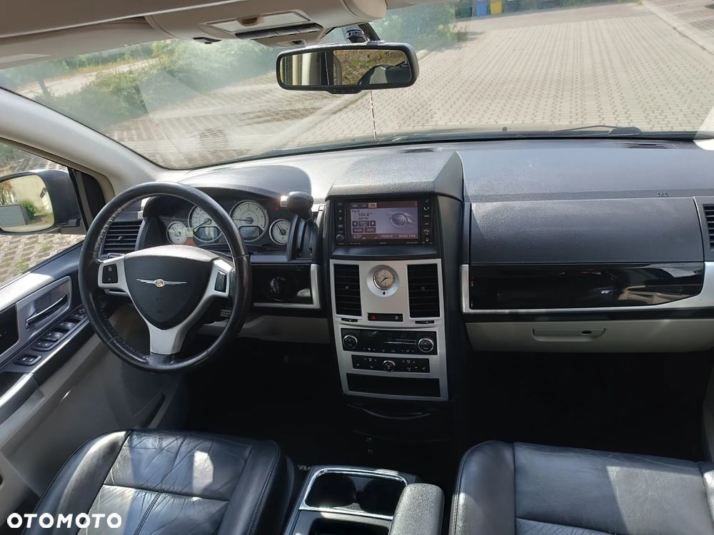 Chrysler Grand Voyager 2.8 CRD Automatik Limited - 21