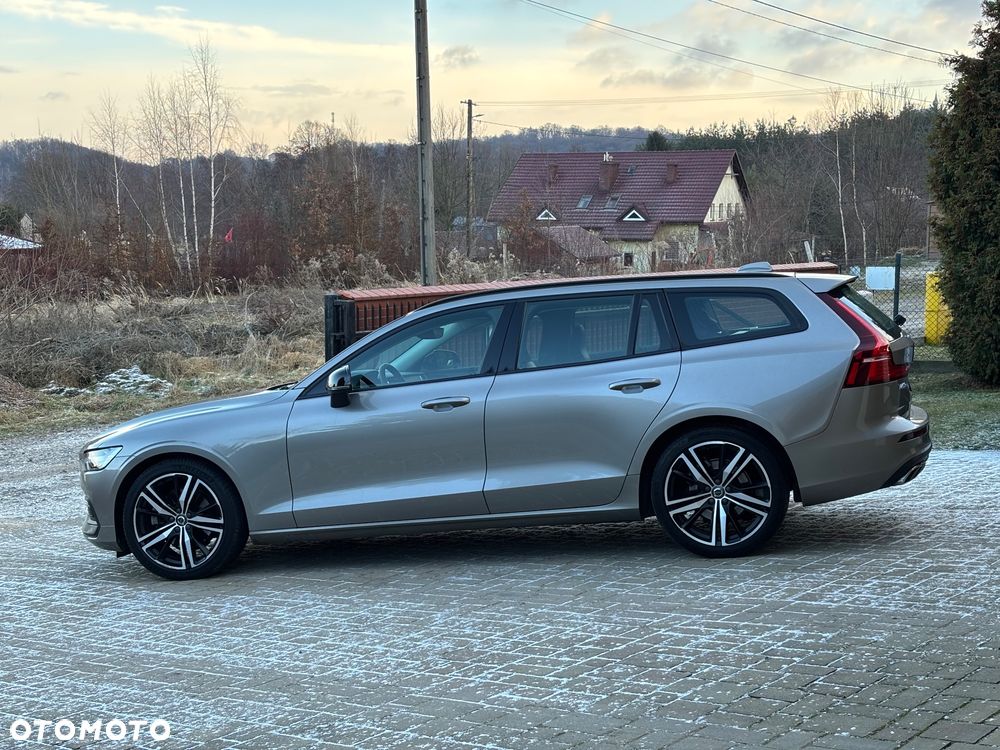 Volvo V60 B3 B Geartronic Momentum Core - 10
