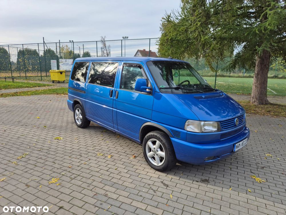 Volkswagen Multivan Standard - 21