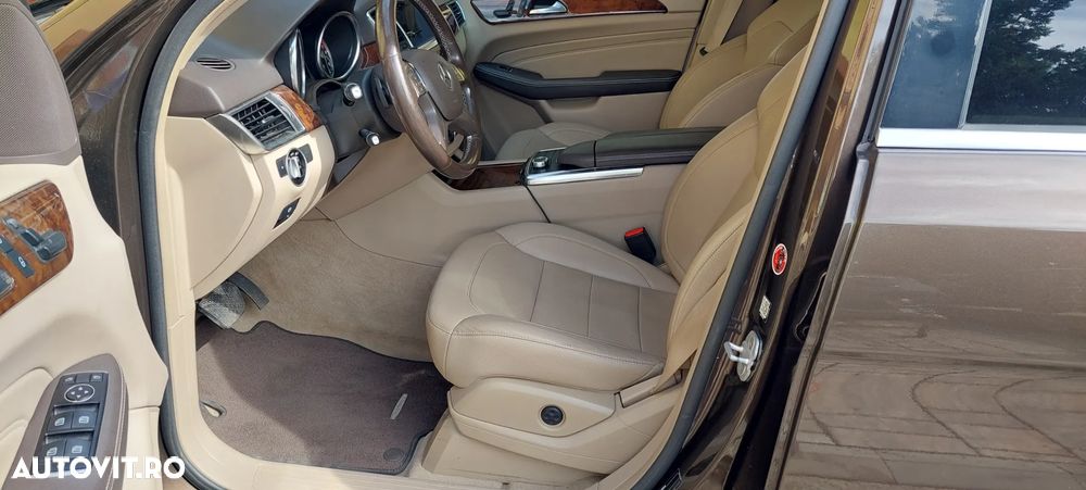 Mercedes-Benz ML 250 BlueTec 4MATIC Aut - 9