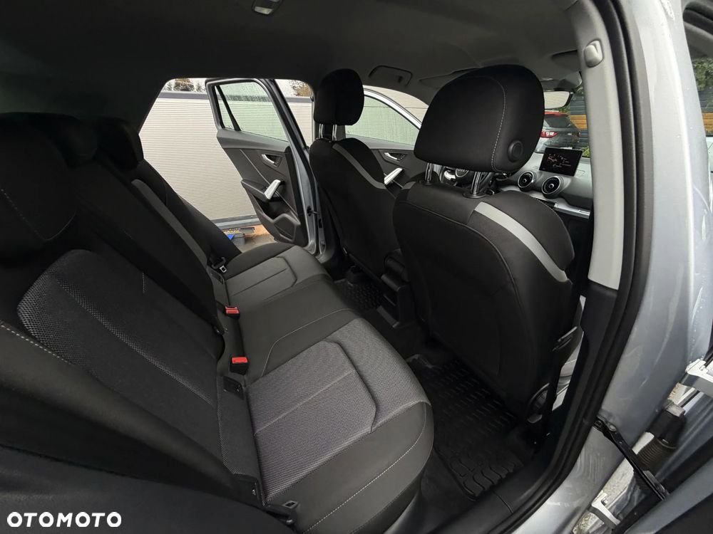 Audi Q2 35 TDI S tronic - 17