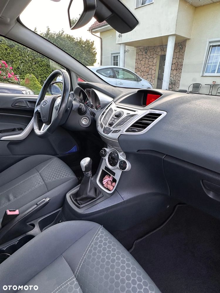 Ford Fiesta 1.25 Gold X EU5 - 9