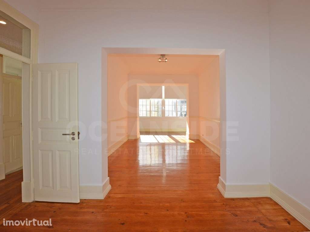 T2 de charme, junto ao Saldanha - Grande imagem: 2/21