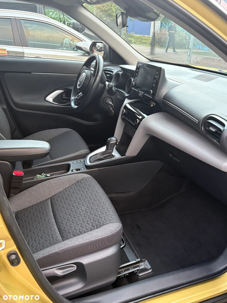 Toyota Yaris Cross Hybrid 1.5 Comfort - 21