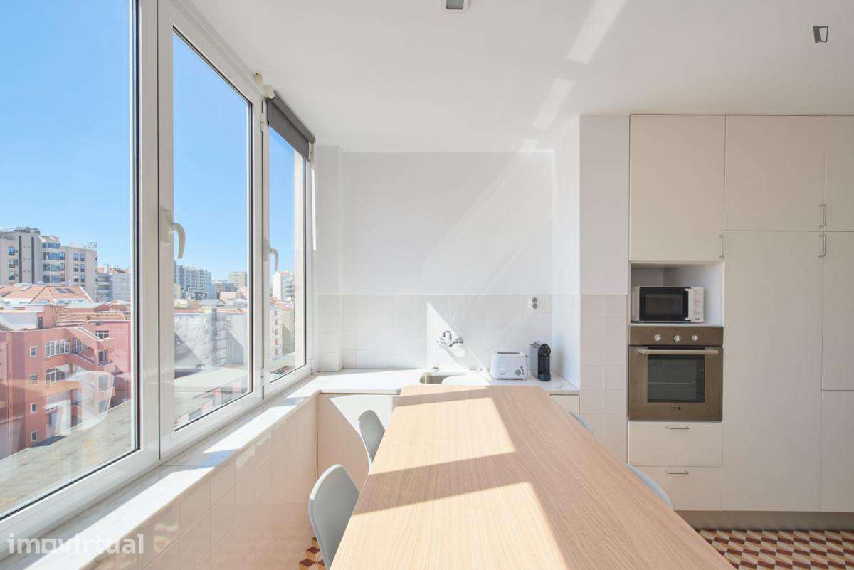 Quarto - localizado em Entrecampos Lisbon - Grande imagem: 3/30