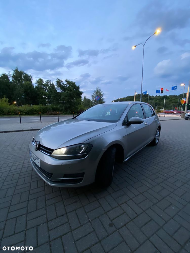 Volkswagen Golf 1.4 TSI BMT Highline - 8