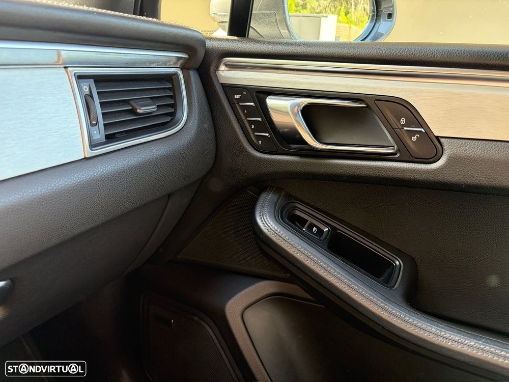 Porsche Macan S - 6