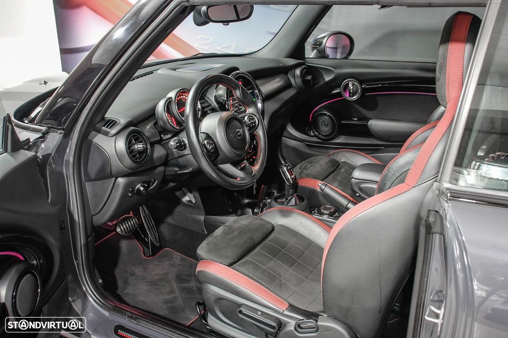 MINI Cabrio John Cooper Works Auto Desportiva - 15