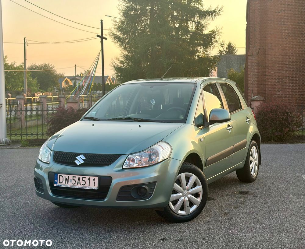 Suzuki SX4 - 1