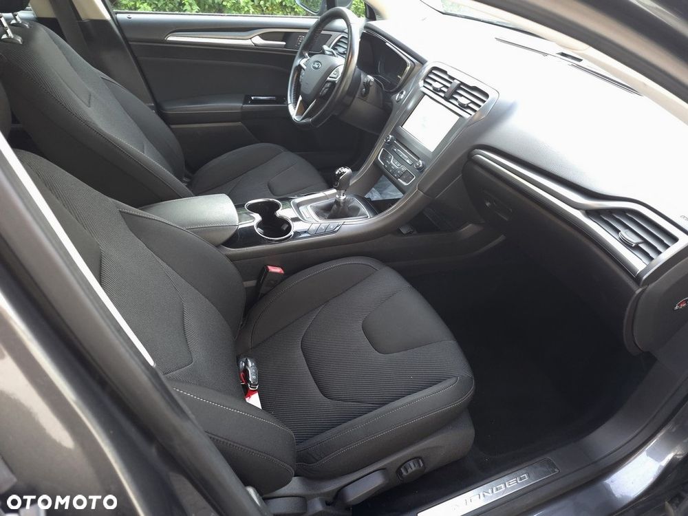 Ford Mondeo 2.0 TDCi Titanium - 12