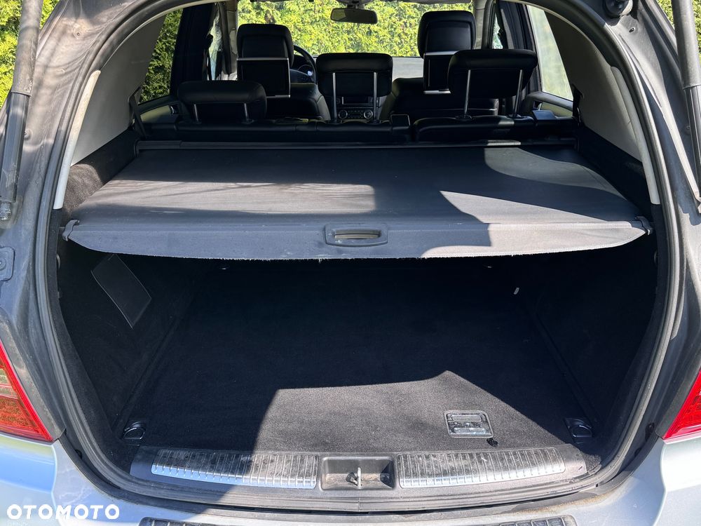 Mercedes-Benz ML 63 AMG 4-Matic - 33