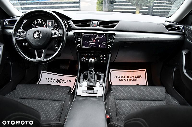 Skoda Superb 1.6 TDI DSG Style - 27