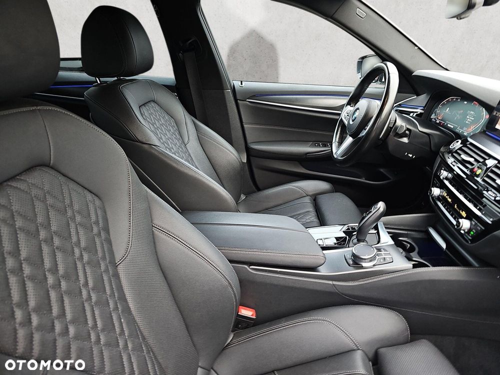 BMW Seria 5 - 13